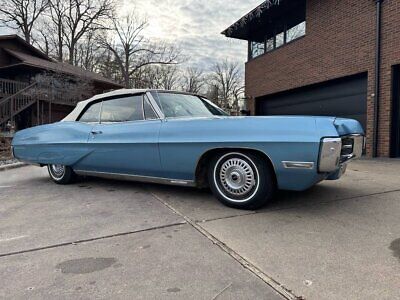 Pontiac-Grand-Prix-Cabriolet-1967-Blue-White-114608-2