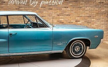 Pontiac-Grand-Prix-Coupe-1964-Green-Green-26273-10