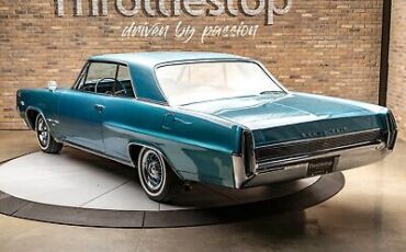 Pontiac-Grand-Prix-Coupe-1964-Green-Green-26273-5