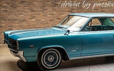 Pontiac-Grand-Prix-Coupe-1964-Green-Green-26273-7