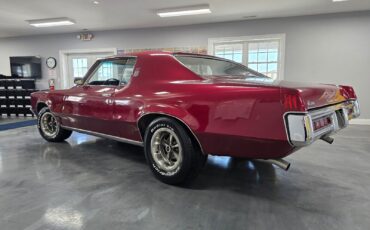 Pontiac-Grand-Prix-Coupe-1969-Burgundy-White-59546-11