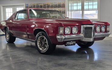 Pontiac-Grand-Prix-Coupe-1969-Burgundy-White-59546-20