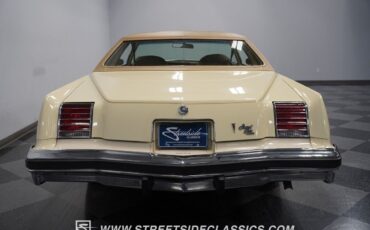 Pontiac-Grand-Prix-Coupe-1976-Bavarian-Cream-Tan-20553-9