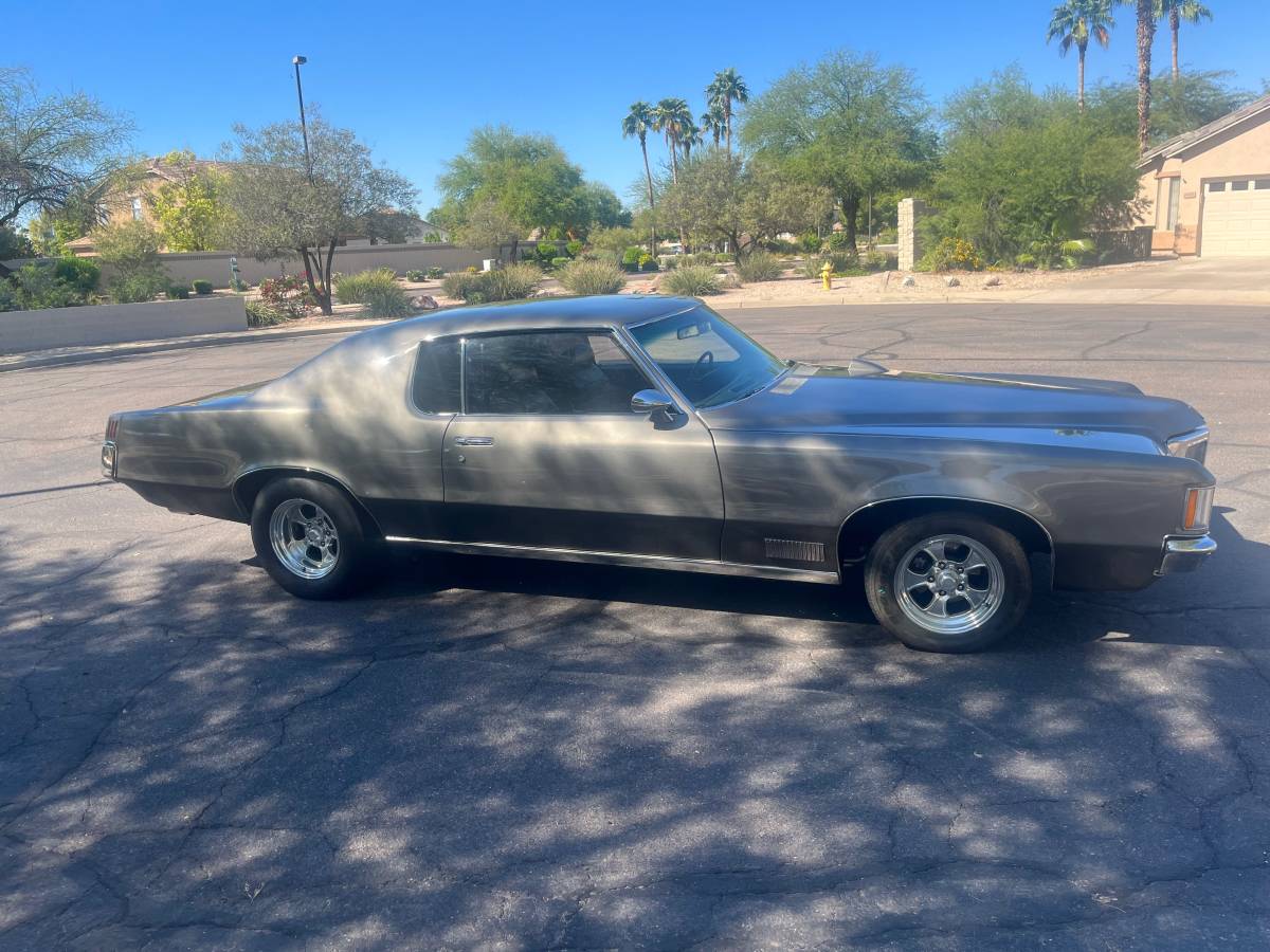 Pontiac-Grand-prix-1970-custom-805-2