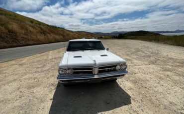 Pontiac-Gto-1964-white-80467-7