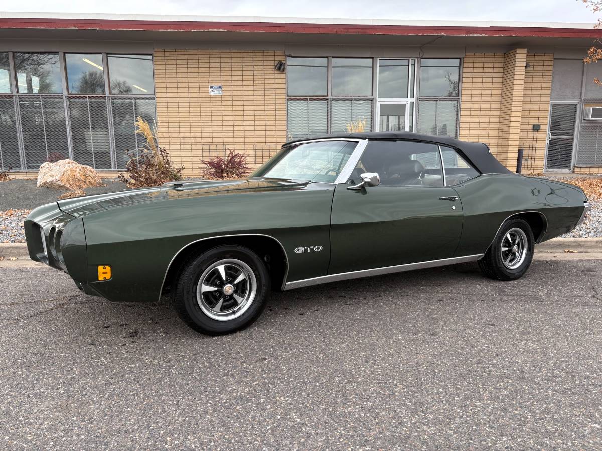 Pontiac-Gto-convertible-1970-4