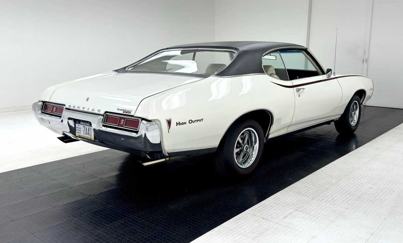 Pontiac-Le-Mans-1969-4