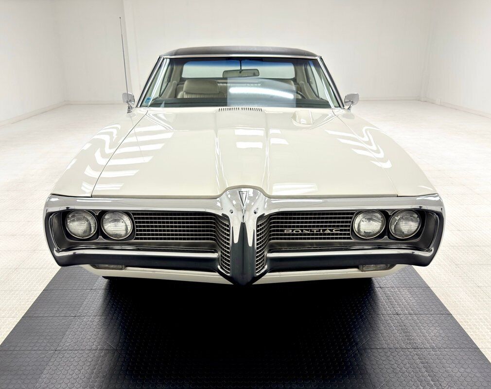 Pontiac-Le-Mans-1969-White-Parchment-78792-7