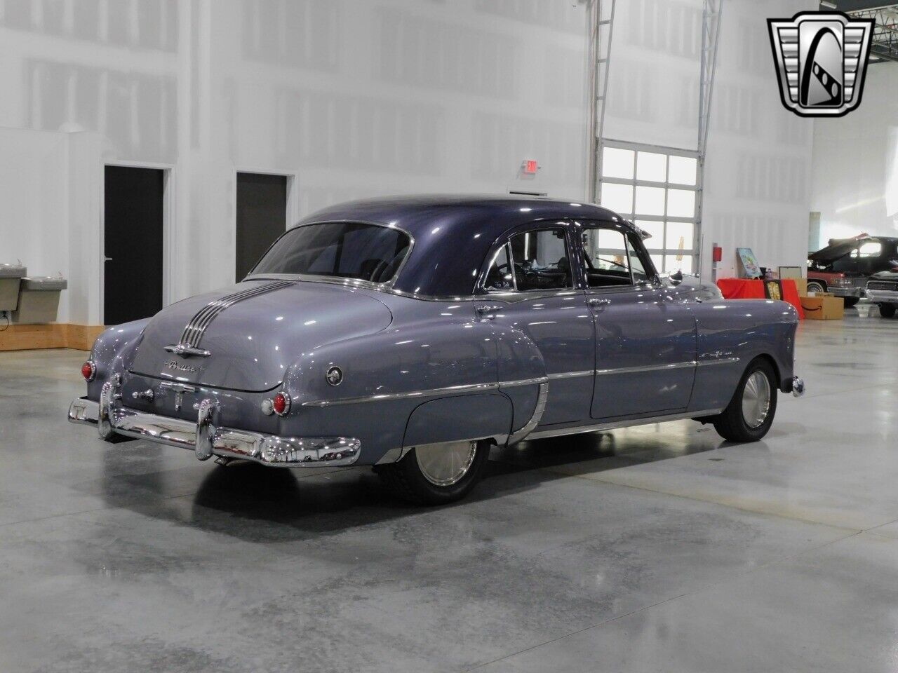 Pontiac-Silver-Streak-Berline-1949-4