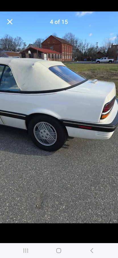 Pontiac-Sunbird-convertible-1991-white-149298-3