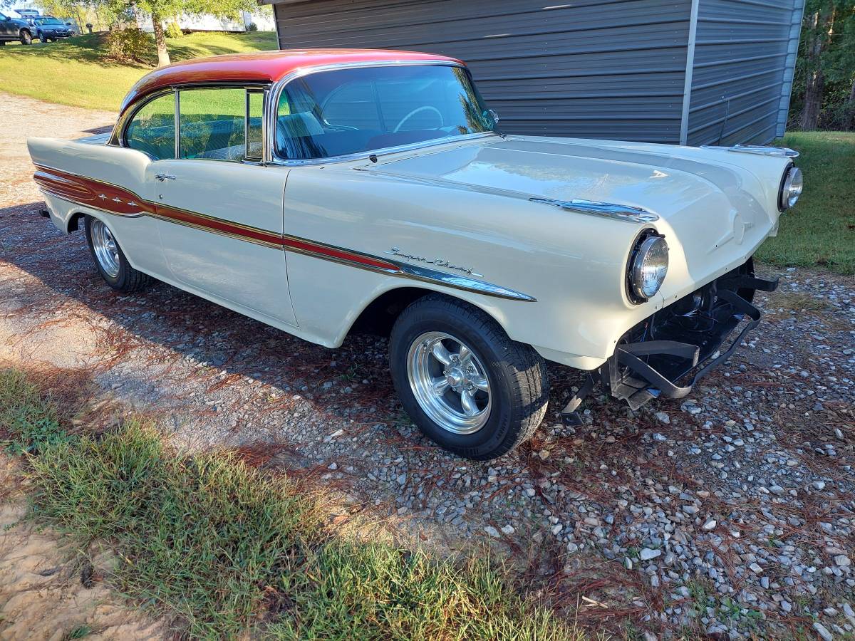 Pontiac-Super-chief-1957-1