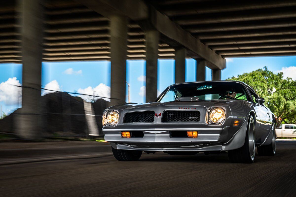 Pontiac-Trans-Am-1976-Silver-Black-87864-13