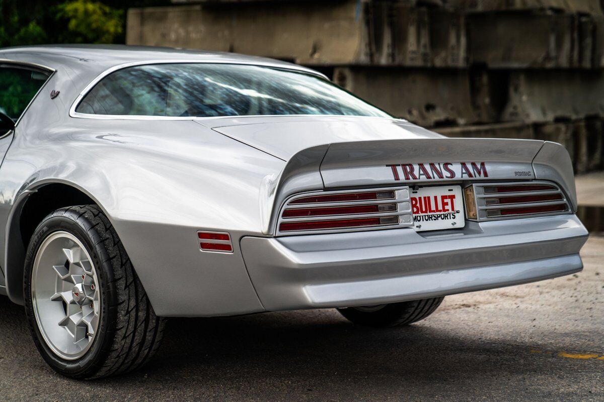 Pontiac-Trans-Am-1976-Silver-Black-87864-16