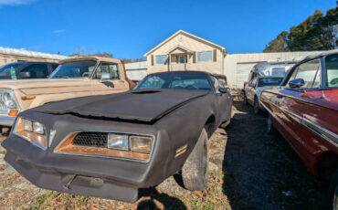 Pontiac Trans Am Coupe 1977