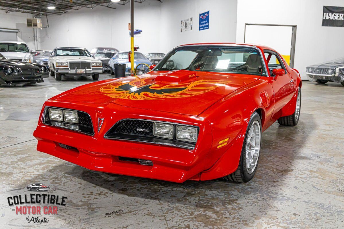 Pontiac-Trans-Am-Coupe-1978-Red-Black-104837-7