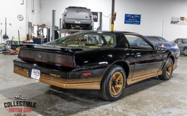 Pontiac-Trans-Am-Coupe-1984-Black-14388-13