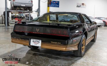 Pontiac-Trans-Am-Coupe-1984-Black-14388-14