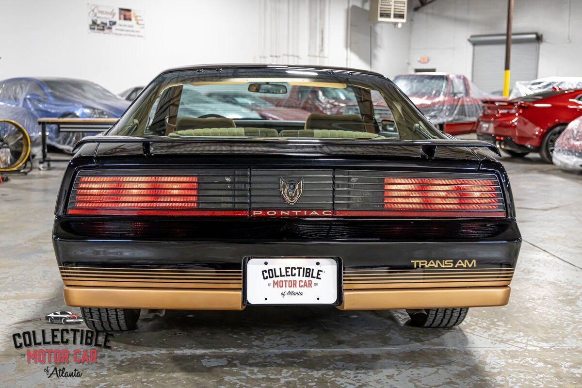 Pontiac-Trans-Am-Coupe-1984-Black-14388-20