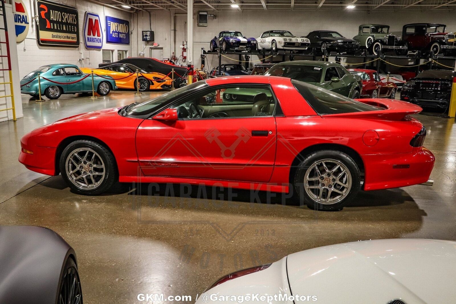 Pontiac-Trans-Am-Coupe-1995-Red-Tan-161174-10