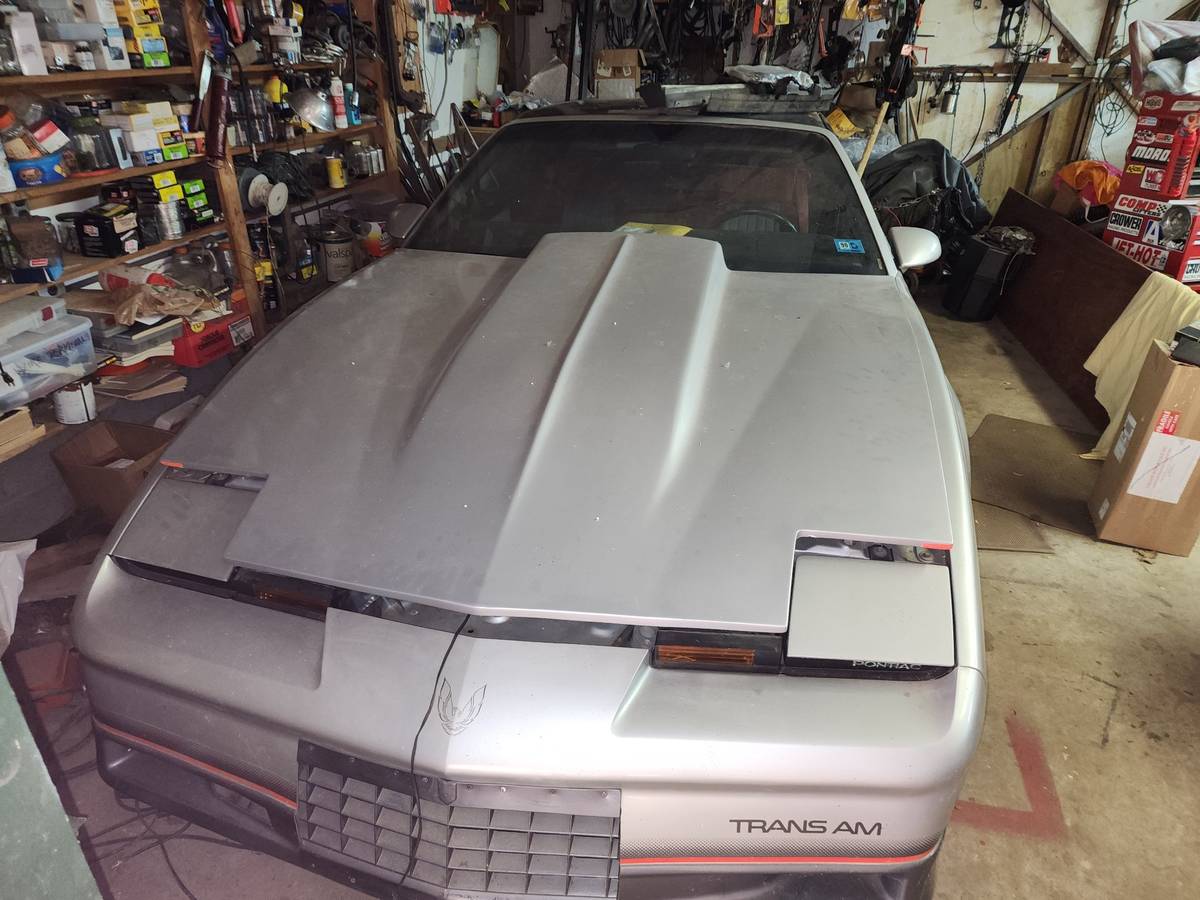 Pontiac-Trans-am-1986