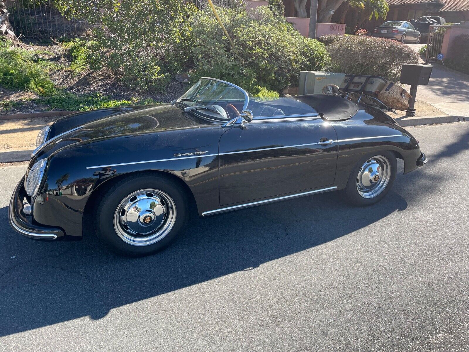 Porsche-356-Cabriolet-1968-Black-Black-3378-2