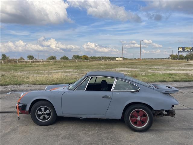 Porsche-911-1972-213199-1