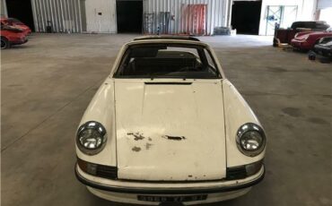 Porsche 911  year1}