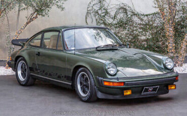 Porsche 911  year1}