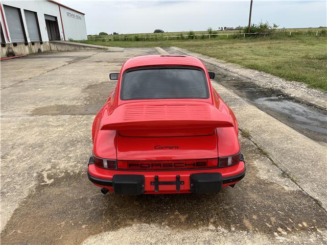 Porsche-911-1986-396956-4