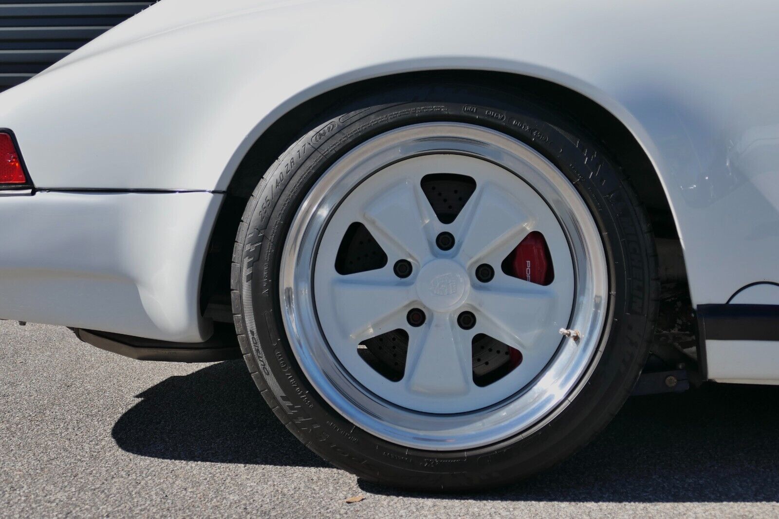 Porsche-911-Cabriolet-1988-White-Blue-128699-15