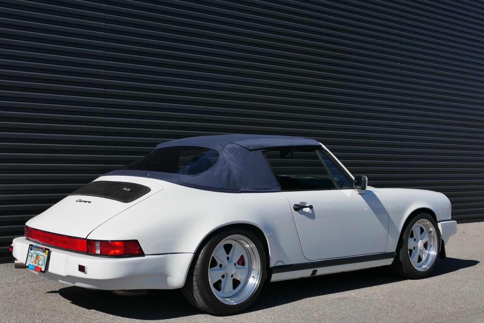 Porsche-911-Cabriolet-1988-White-Blue-128699-5