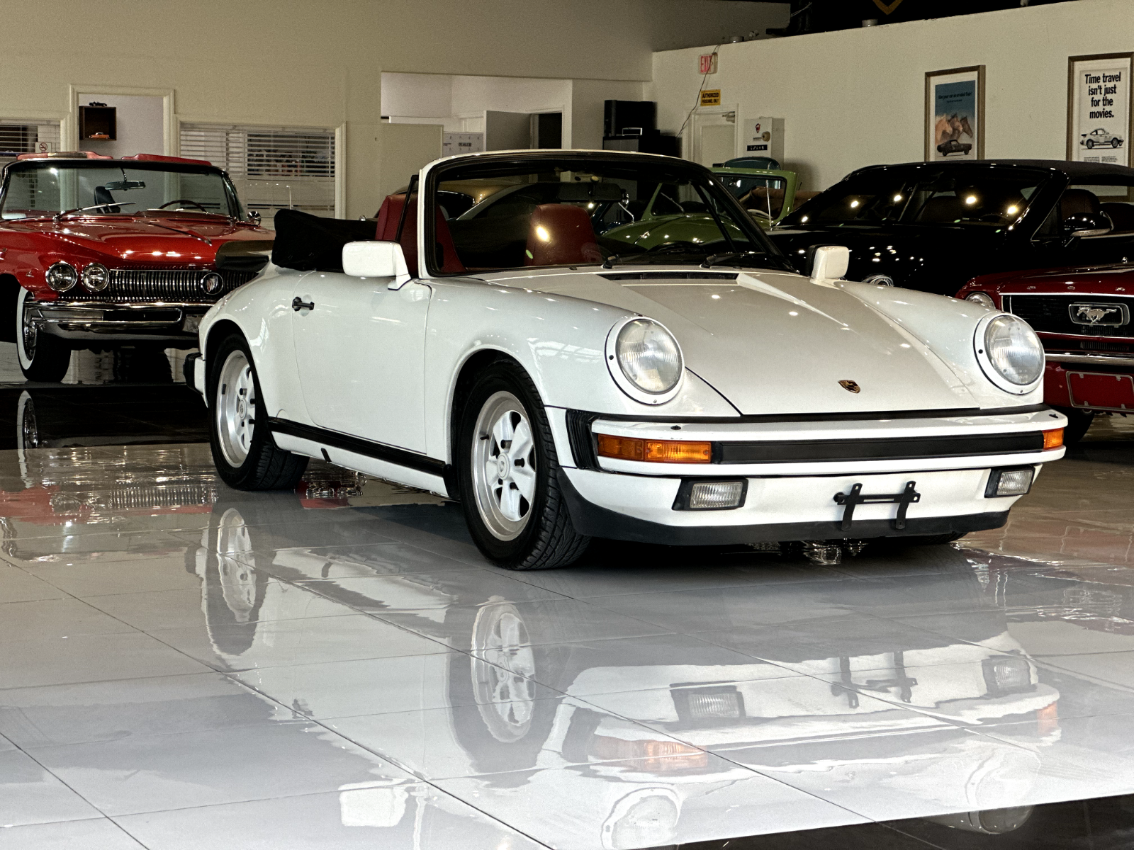 Porsche-911-Cabriolet-1988-White-Red-116700-19