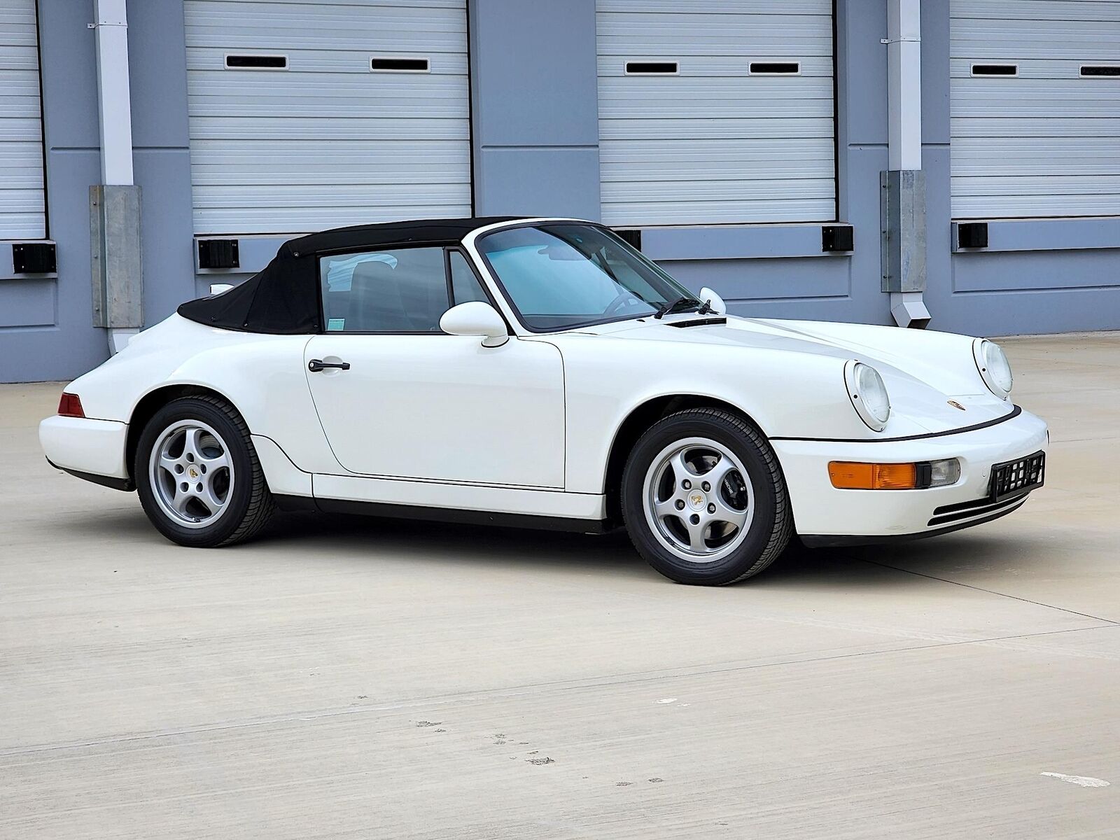 Porsche-911-Cabriolet-1992-White-Black-86853-4