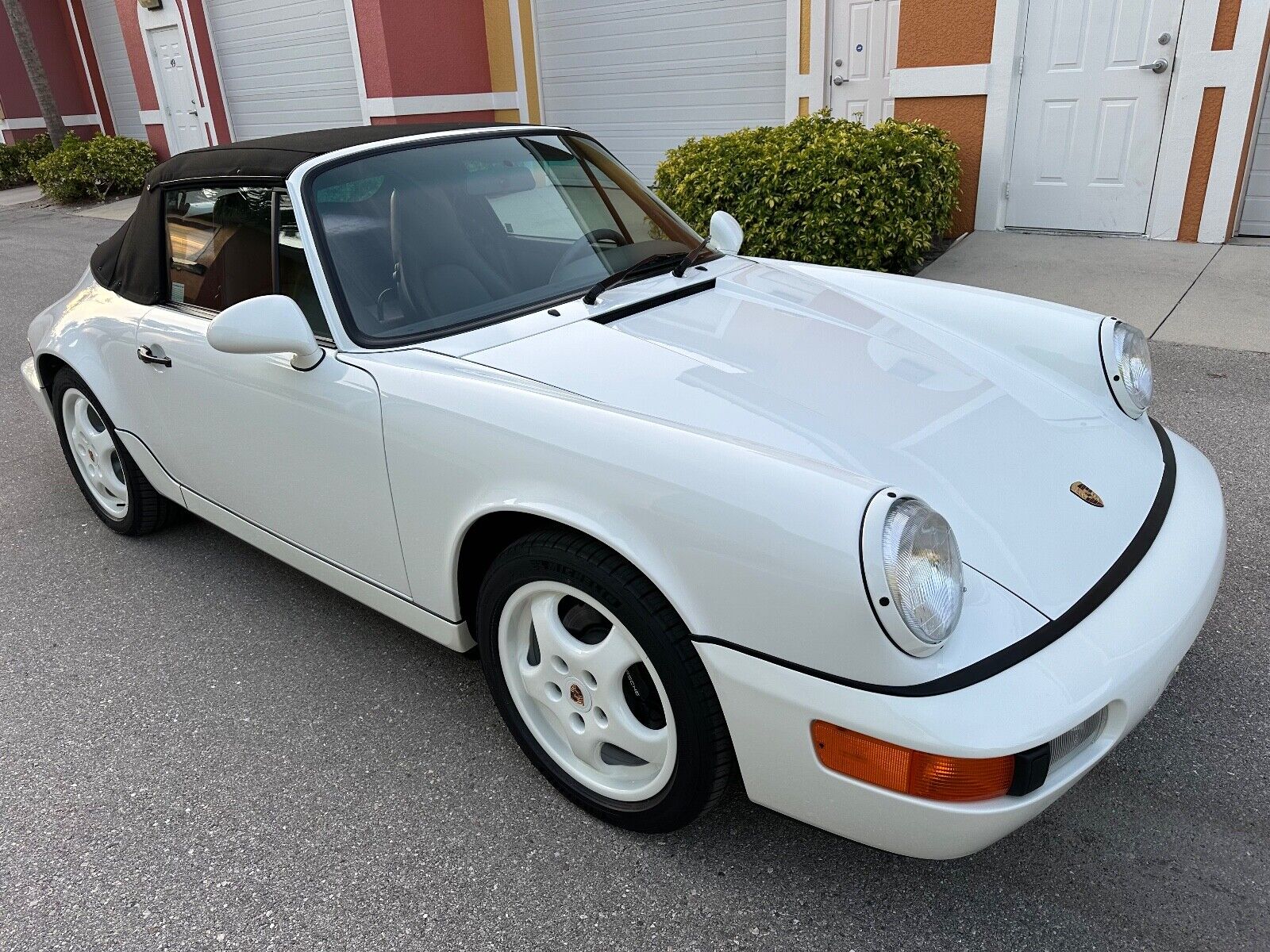 Porsche-911-Cabriolet-1993-White-Gray-42744-2