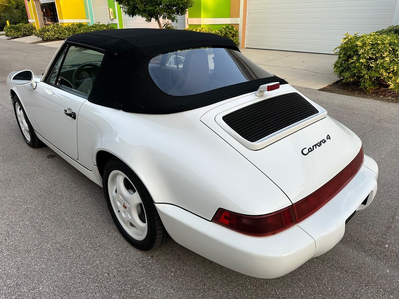 Porsche-911-Cabriolet-1993-White-Gray-42744-7