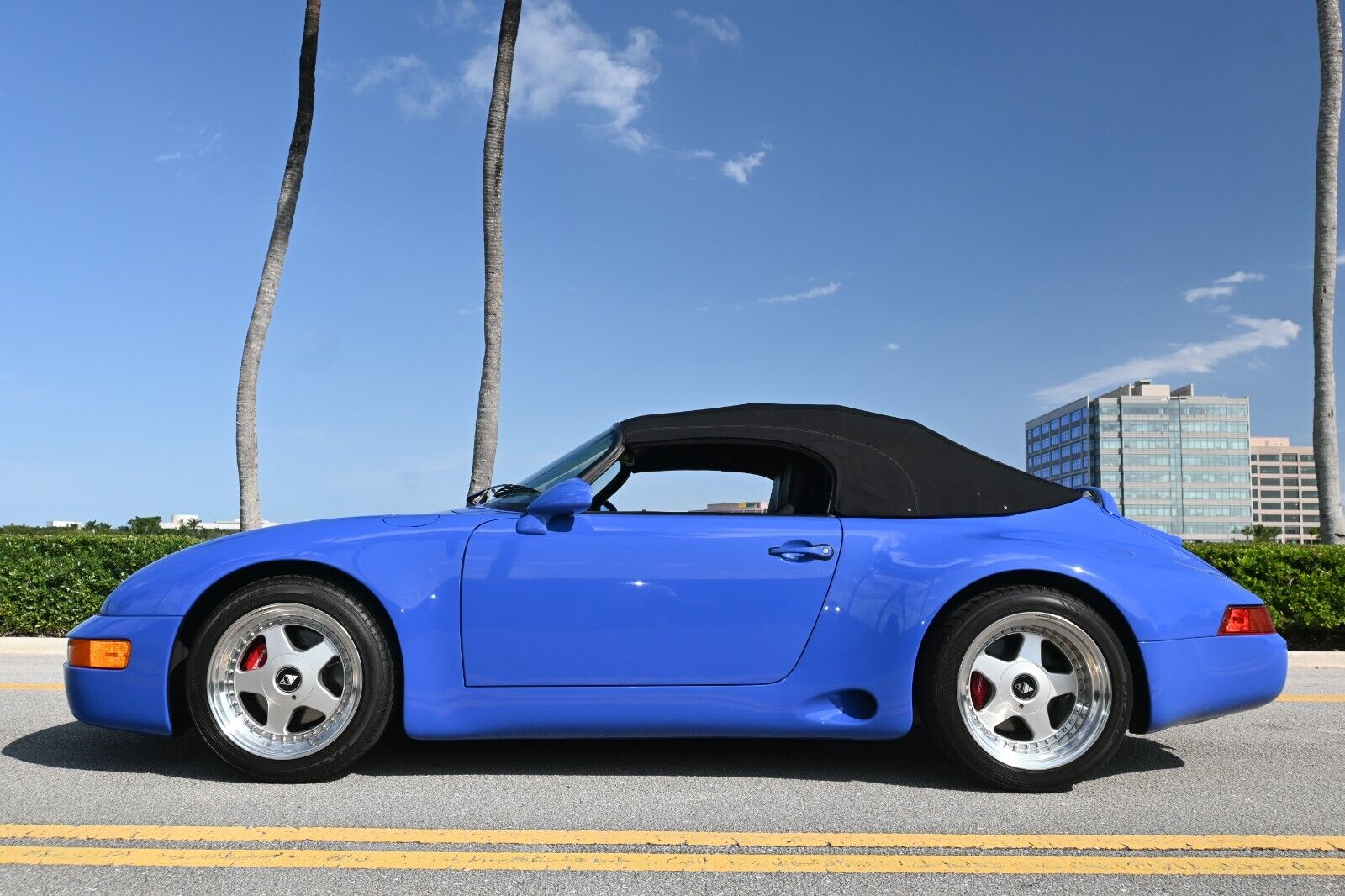 Porsche-911-Cabriolet-1994-Blue-Blue-9648-14