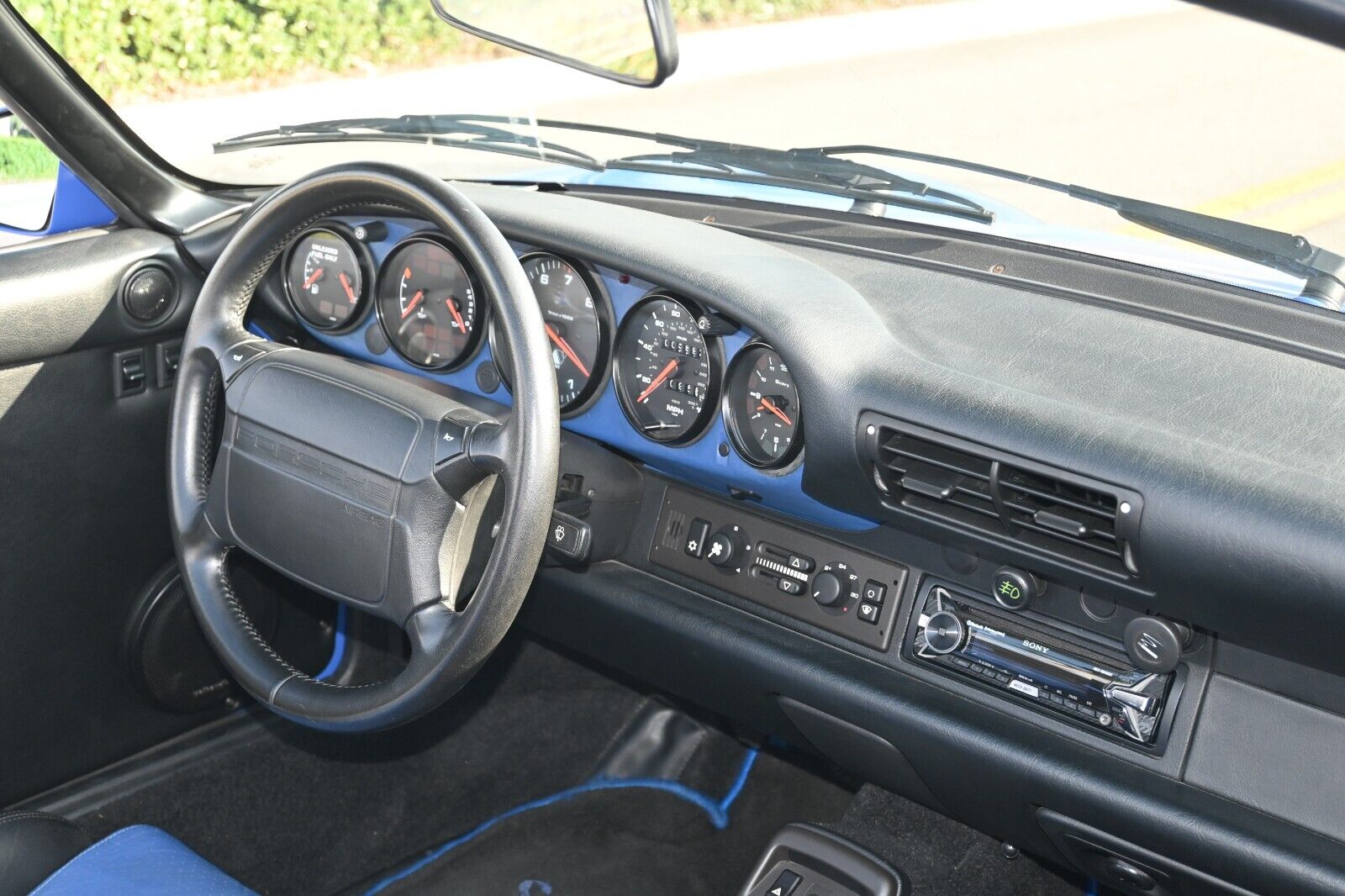 Porsche-911-Cabriolet-1994-Blue-Blue-9648-24