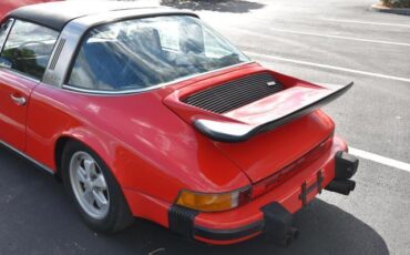 Porsche-911-Coupe-1974-Red-Black-52793-10