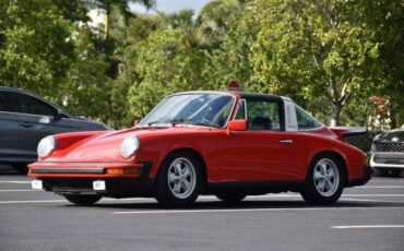 Porsche-911-Coupe-1974-Red-Black-52793-2