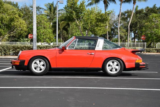 Porsche-911-Coupe-1974-Red-Black-52793-6