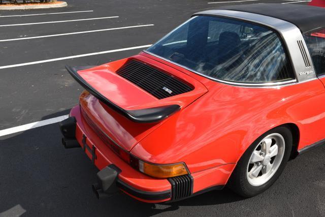 Porsche-911-Coupe-1974-Red-Black-52793-9