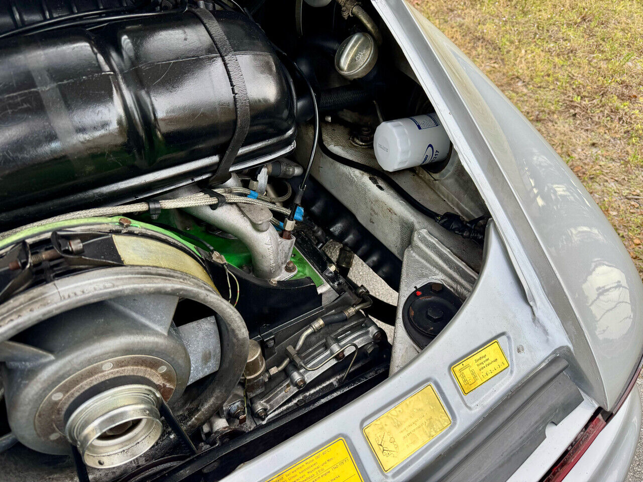 Porsche-911-Coupe-1976-Silver-Black-53956-17