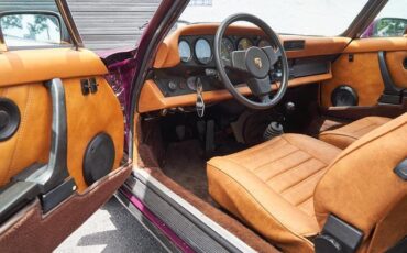 Porsche-911-Coupe-1977-Burgundy-Beige-140834-12