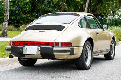 Porsche-911-Coupe-1982-Gold-Brown-106407-7