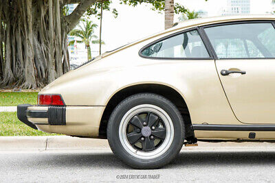 Porsche-911-Coupe-1982-Gold-Brown-106407-9