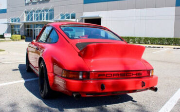 Porsche-911-Coupe-1982-Red-Black-244551-11