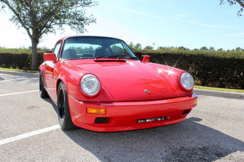 Porsche-911-Coupe-1982-Red-Black-244551-4