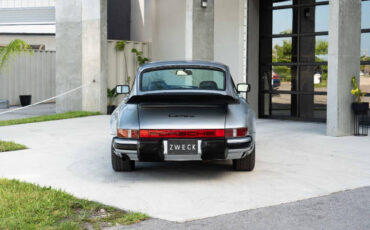 Porsche-911-Coupe-1984-Sapphire-Metallic-Blue-233498-14