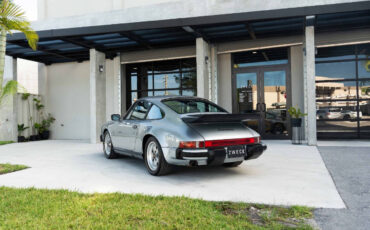 Porsche-911-Coupe-1984-Sapphire-Metallic-Blue-233498-16