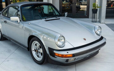 Porsche-911-Coupe-1984-Sapphire-Metallic-Blue-233498-20